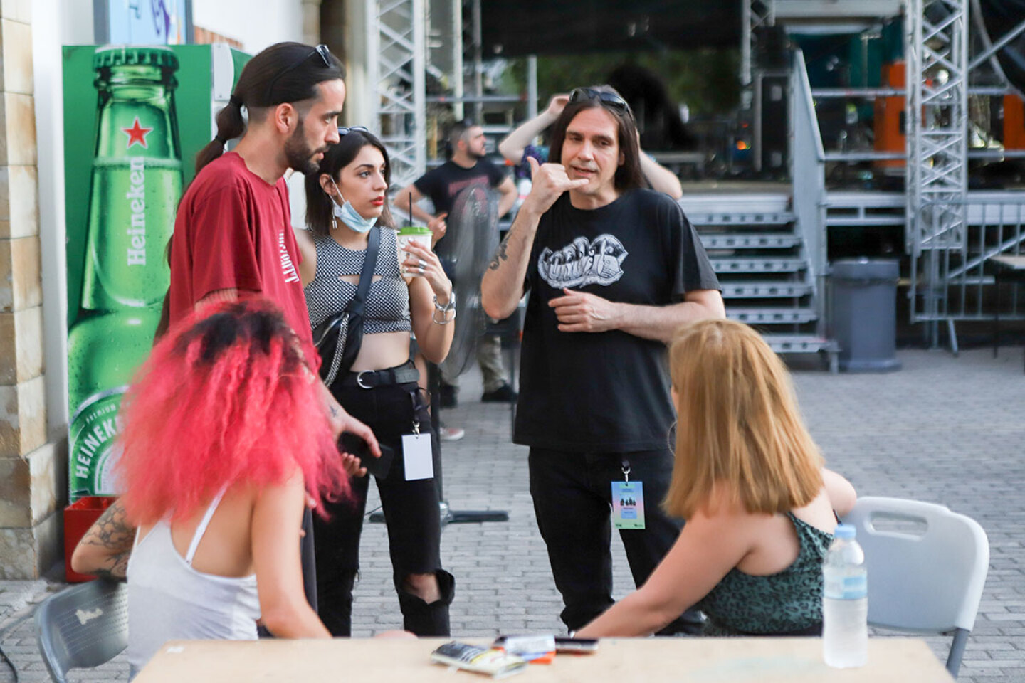 Στιγμιότυπο από τη sold out συναυλία των Nightstalker στην Τεχνόπολη