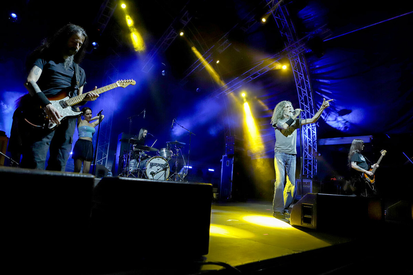 Στιγμιότυπο από τη sold out συναυλία των Nightstalker στην Τεχνόπολη