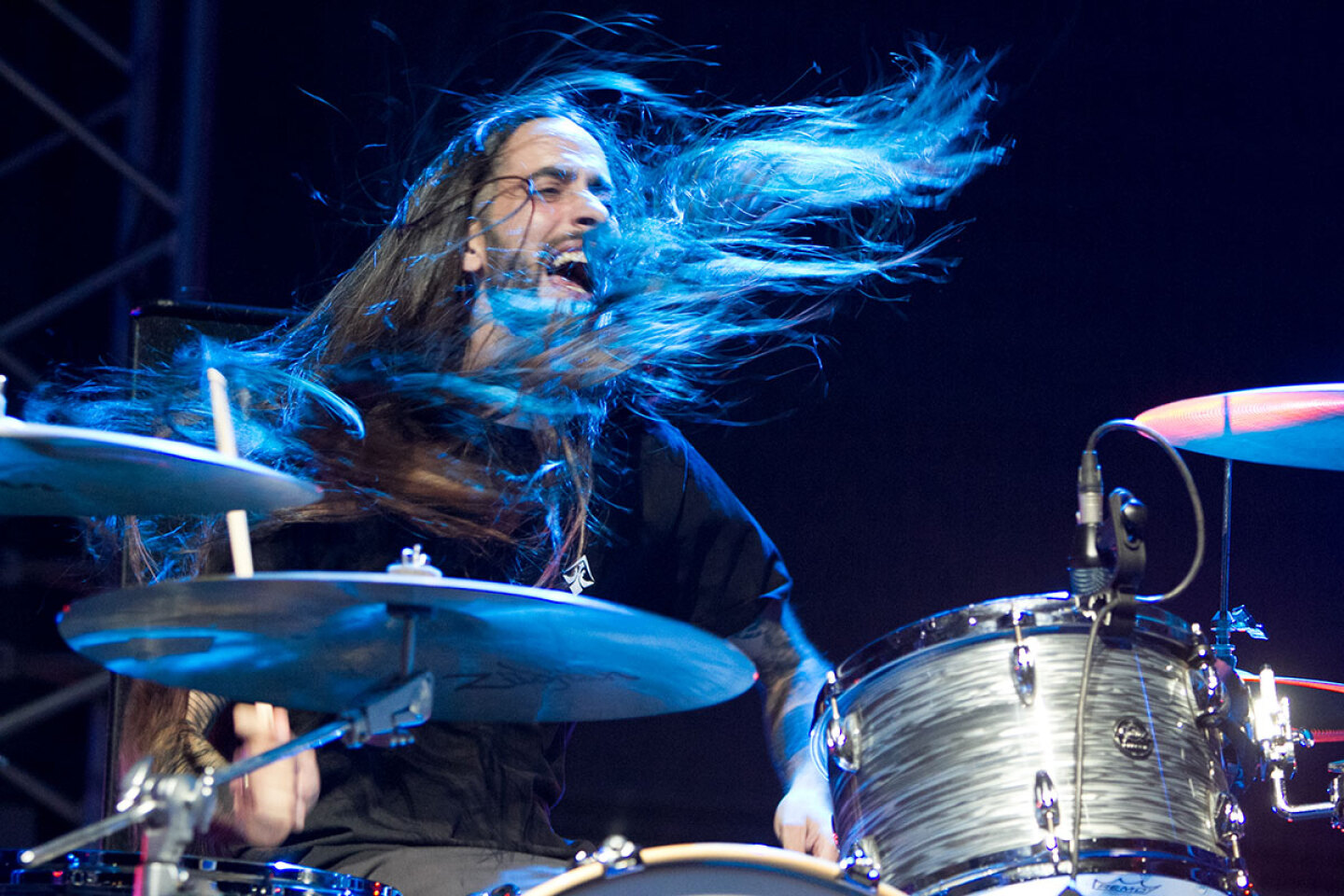 Στιγμιότυπο από τη sold out συναυλία των Nightstalker στην Τεχνόπολη