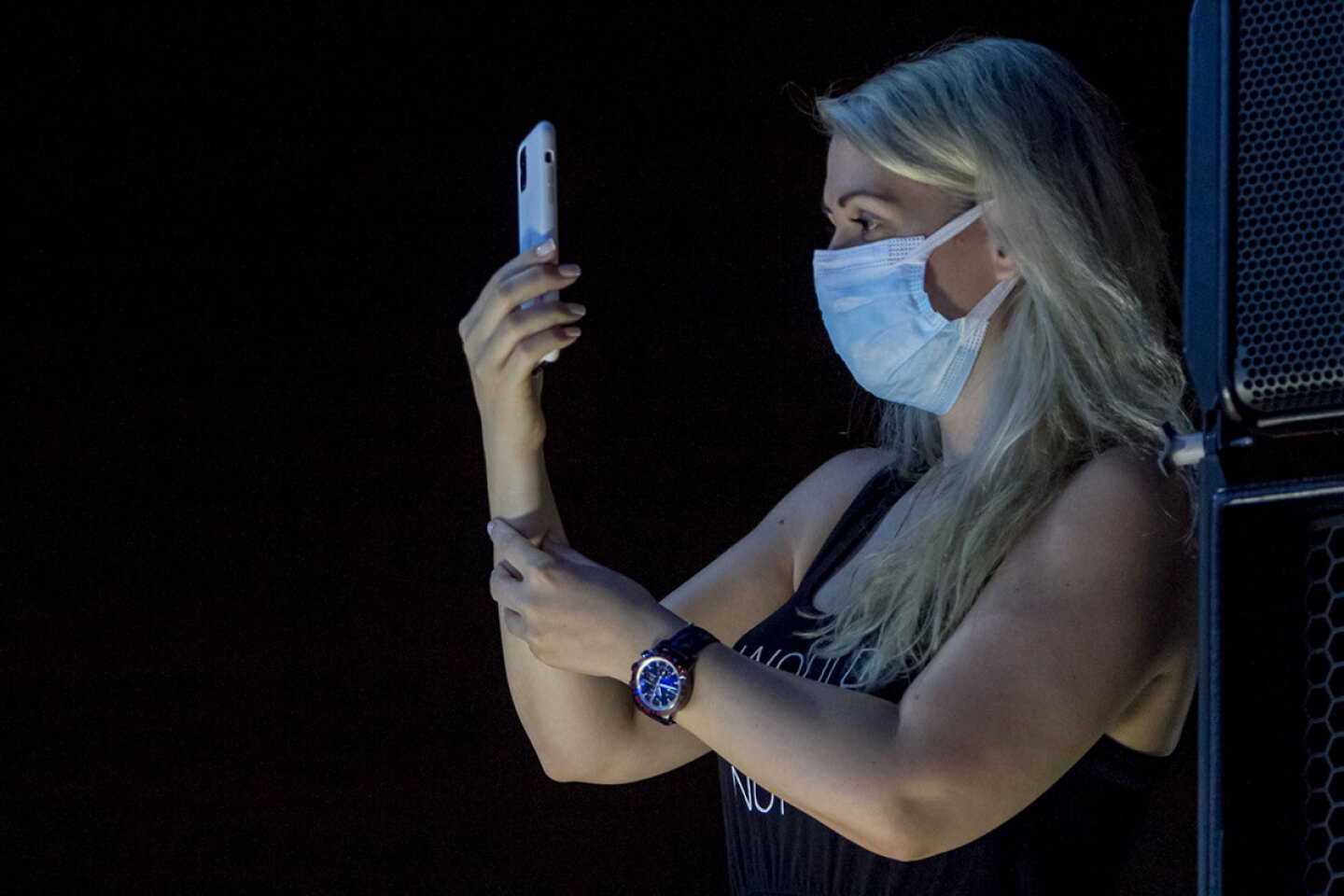 Στιγμιότυπο από τη συναυλία των Νίκου Πορτοκάλογλου, Στάθη Δρογώση, Αγάπη Διαγγελάκη, Βύρωνα Τσουράπη