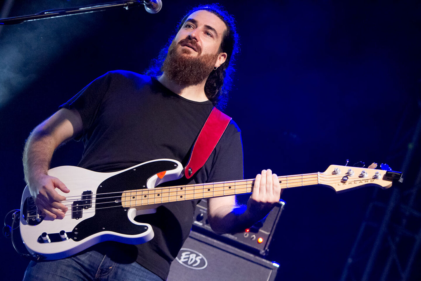 Στιγμιότυπο από τη συναυλία των Νίκου Πορτοκάλογλου, Στάθη Δρογώση, Αγάπη Διαγγελάκη, Βύρωνα Τσουράπη