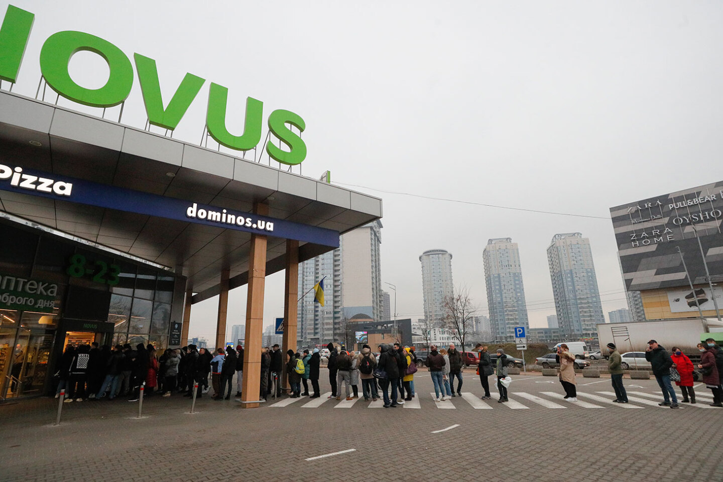 Ρωσο-ουκρανικός πόλεμος: Ουρές σε σούπερ μάρκετ στο Κίεβο