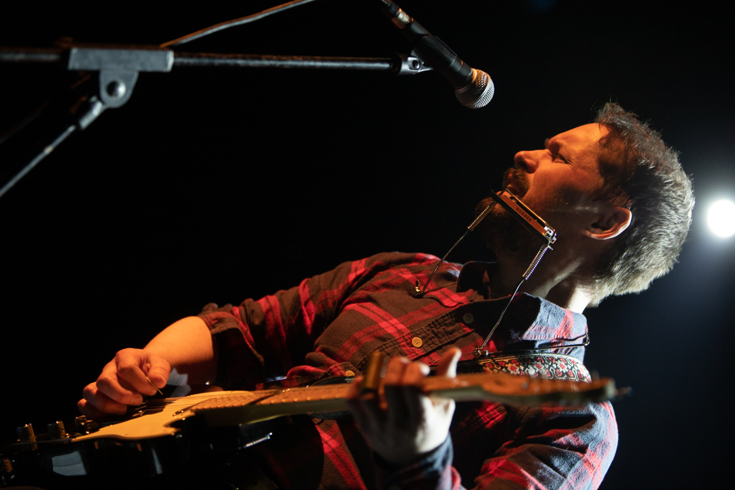 Το συγκρότημα Deuce σε συναυλία στη σκηνή του Gagarin στο Gimme Shelter Film Festival