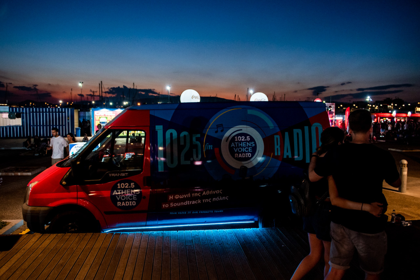 Το φορητό στούντιο - van του Athens Voice 102.5 στο Release Athens 2022