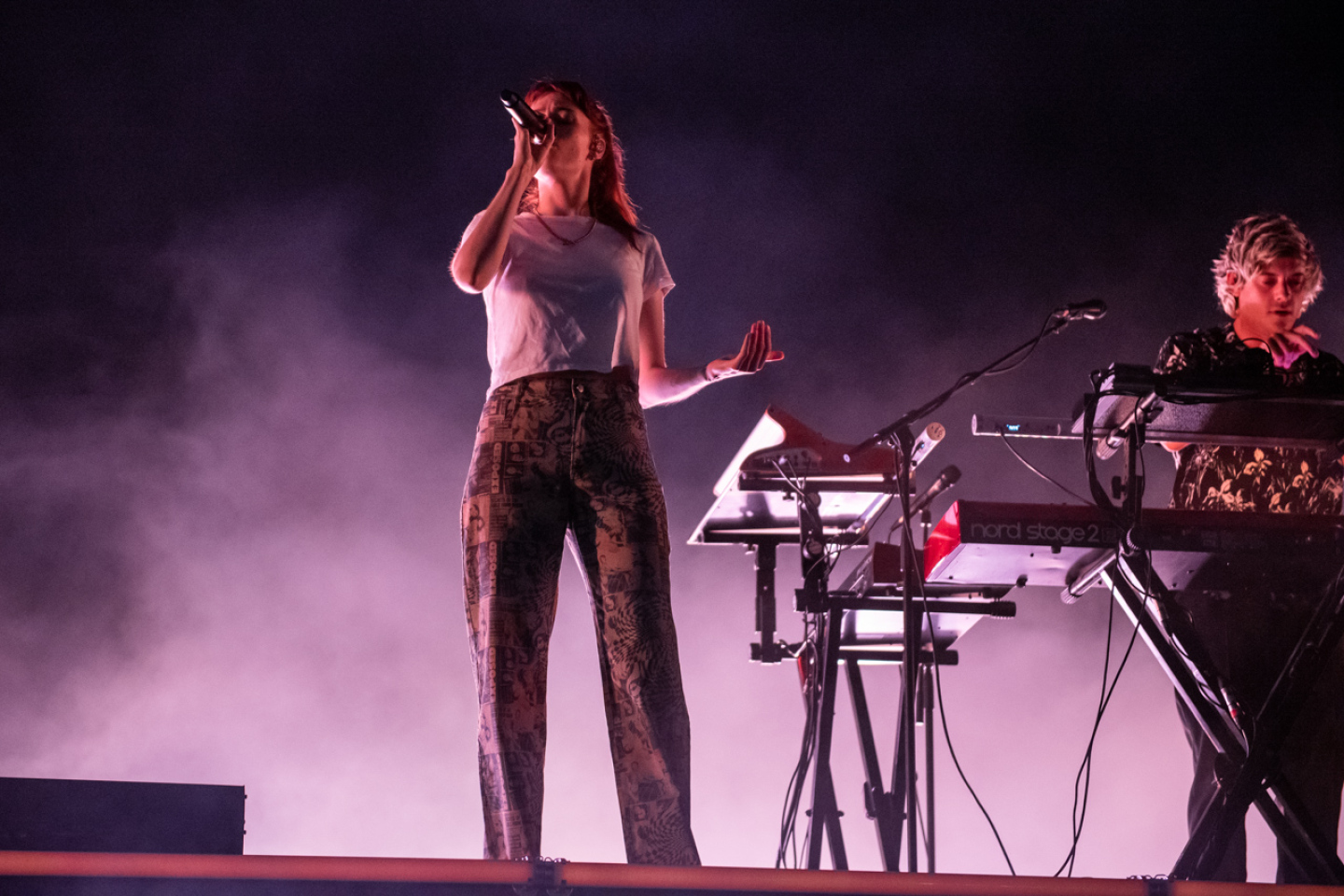 Φωτορεπορτάζ από την εμφάνιση των London Grammar, LP, Hooverphonic, D3lta, Daphne & The Fuzz στο φεστιβάλ Release Athens 2022, στην Πλατεία Νερού.