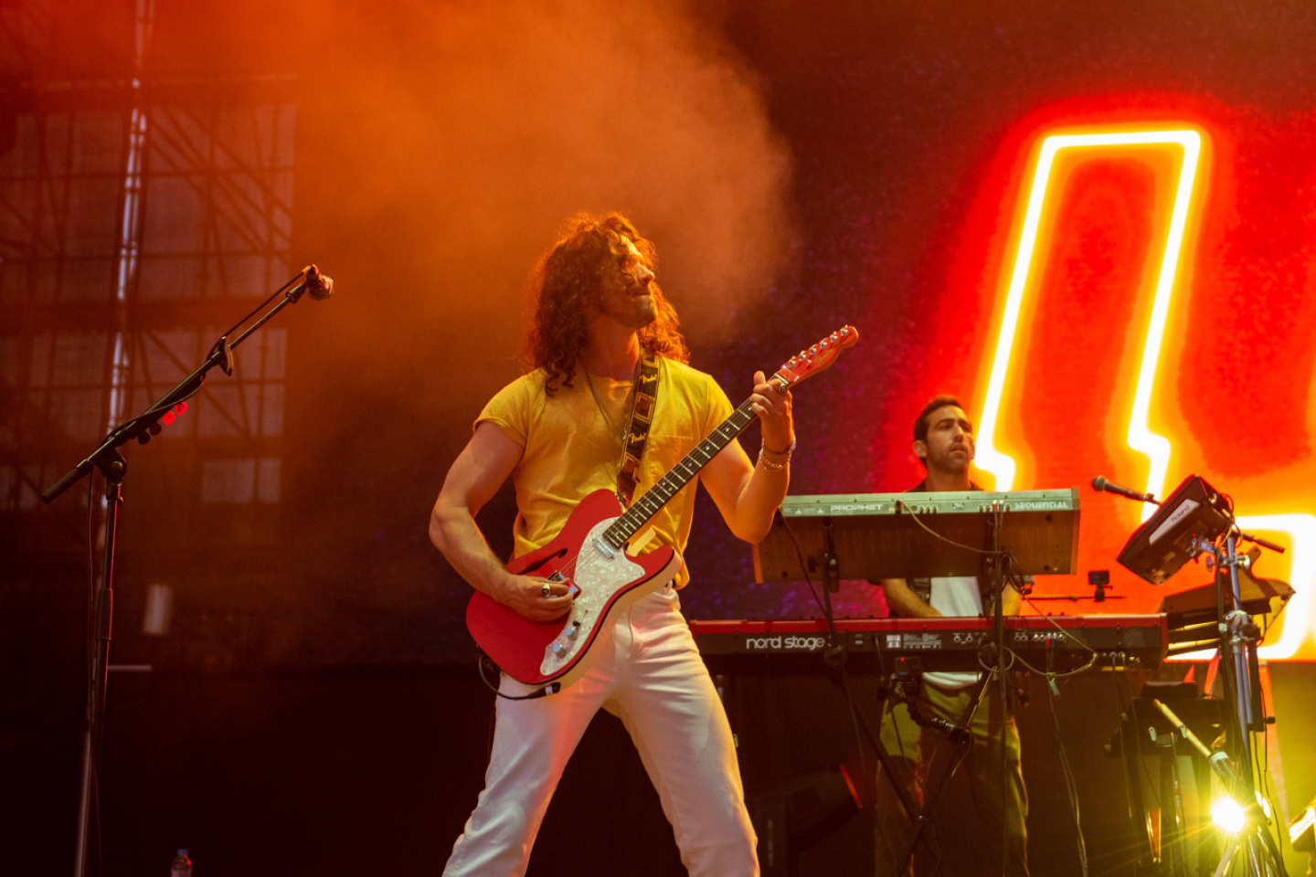 Φωτορεπορτάζ από την εμφάνιση των London Grammar, LP, Hooverphonic, D3lta, Daphne & The Fuzz στο φεστιβάλ Release Athens 2022, στην Πλατεία Νερού.