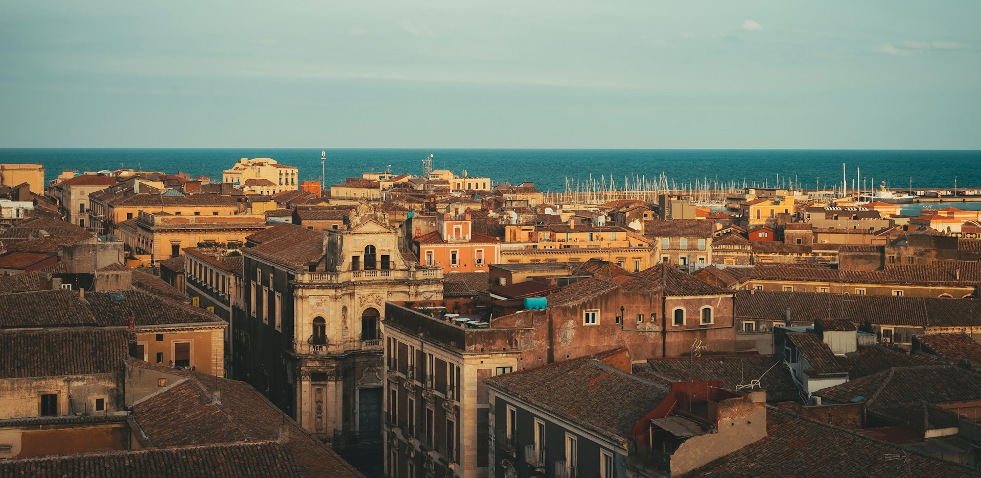 Κατάνια, Σικελία