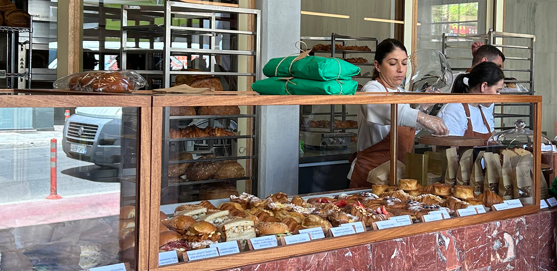 Η Red Jane είναι φουρνάρισσα στα Χανιά