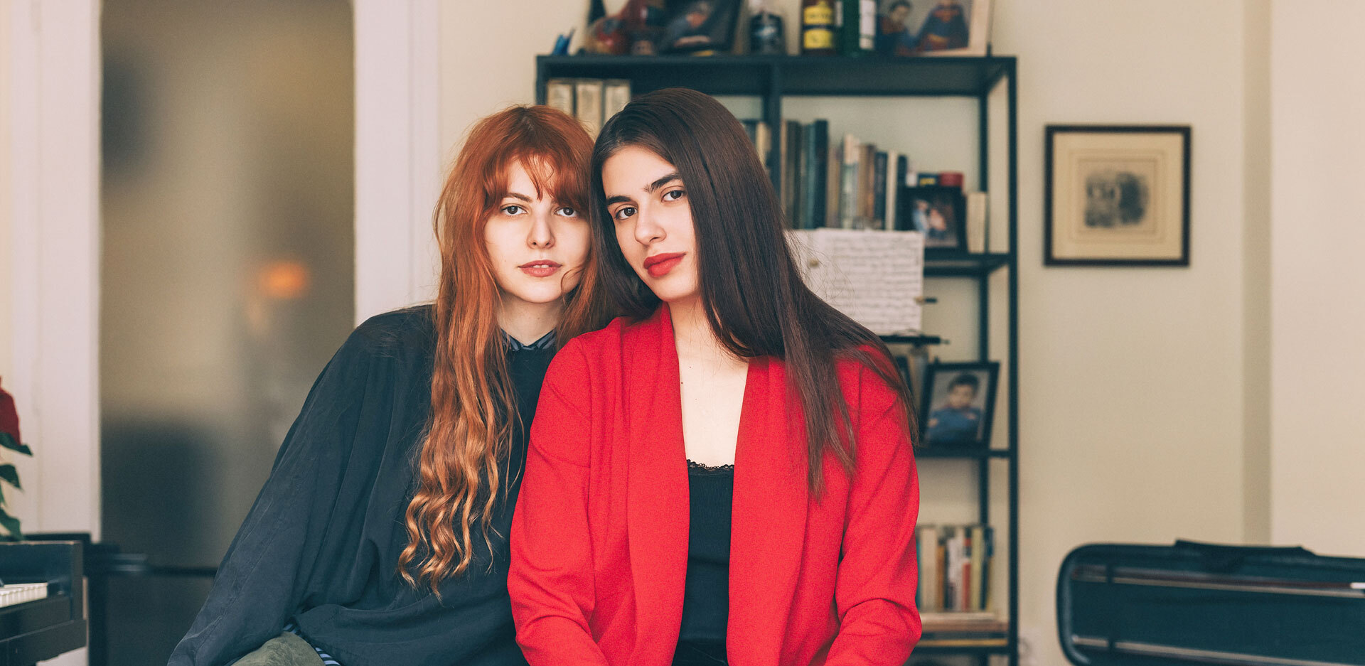 Η Νεφέλη και η Νίκη Μπραβάκη