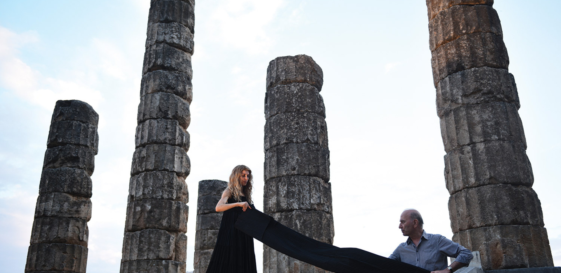 H «Έξοδος - Η Τέχνη μετά την Πανδημία» του Θεόδωρου Τερζόπουλου με τη Σοφία Χιλλ στους Δελφούς