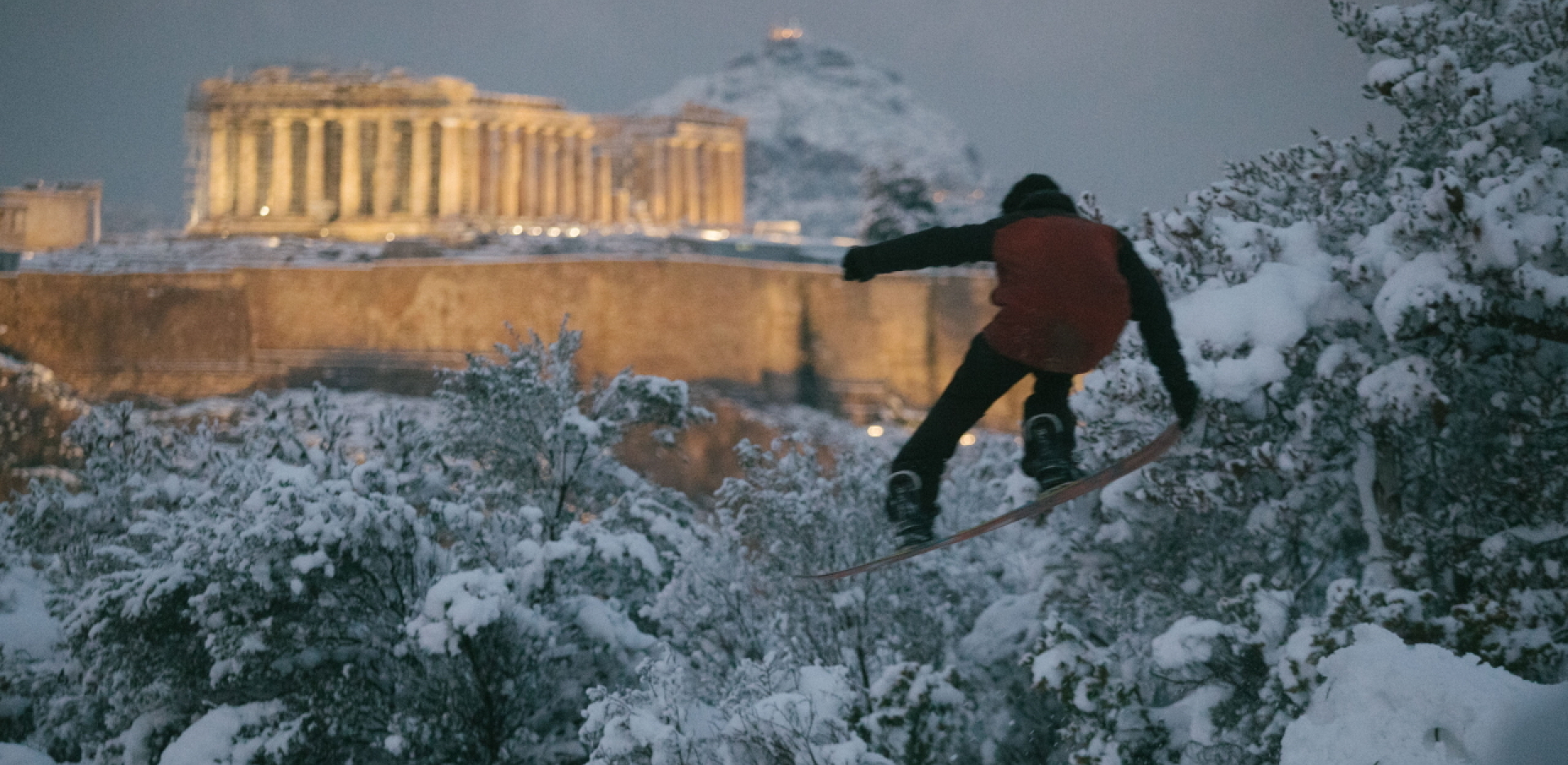 Snowboard στην Ακρόπολη