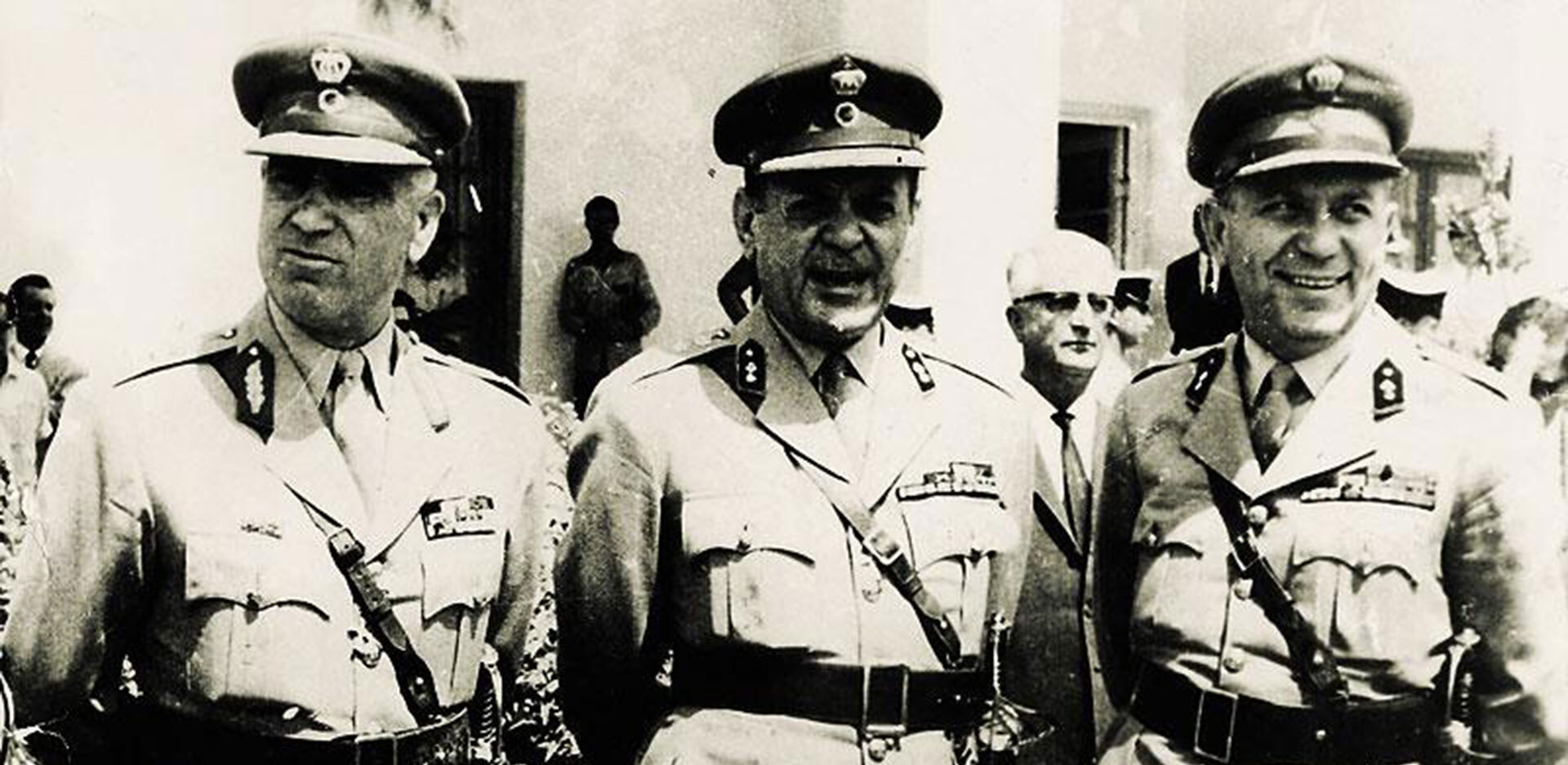 Οι ηγέτες του πραξικοπήματος: Από αριστερά προς δεξιά: Στυλιανός Παττακός, Γεώργιος Παπαδόπουλος και Νικόλαος Μακαρέζος. © Wikimedia Commons