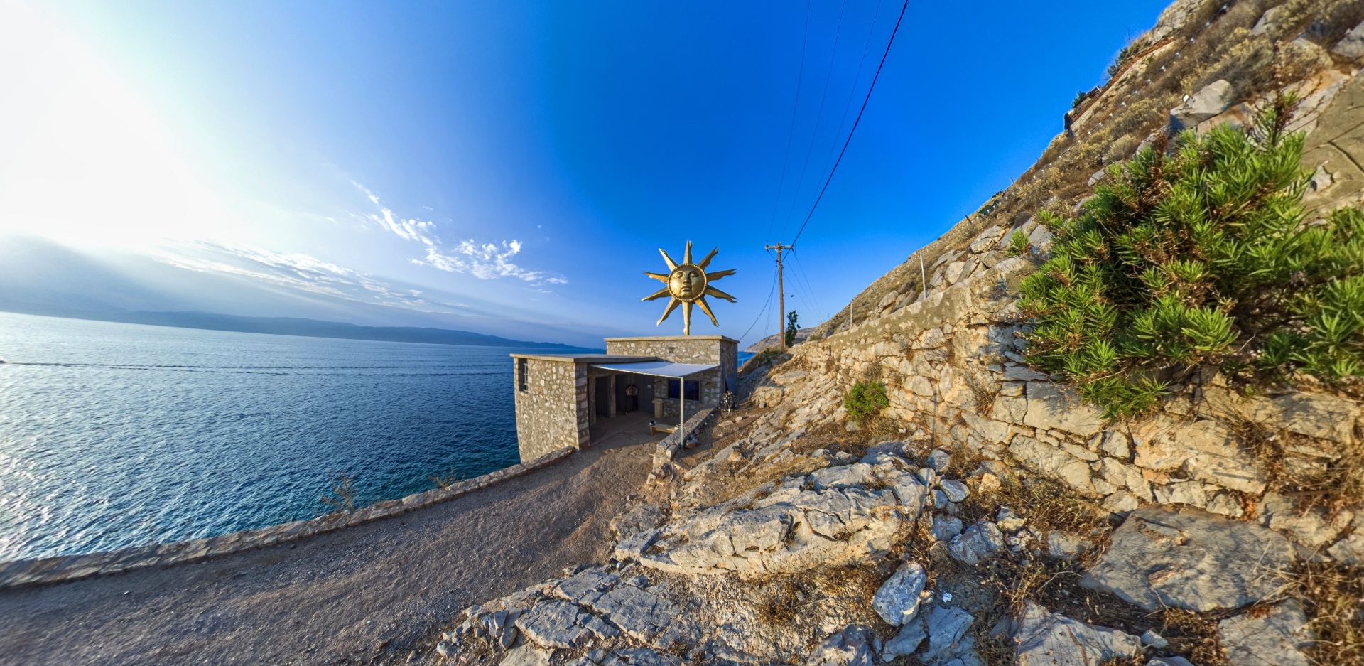 Dream Machines στο ίδρυμα ΔΕΣΤΕ στην Ύδρα: Δείτε για πρώτη φορά την έκθεση μέσα από μία πρωτότυπη εικονική περιήγηση