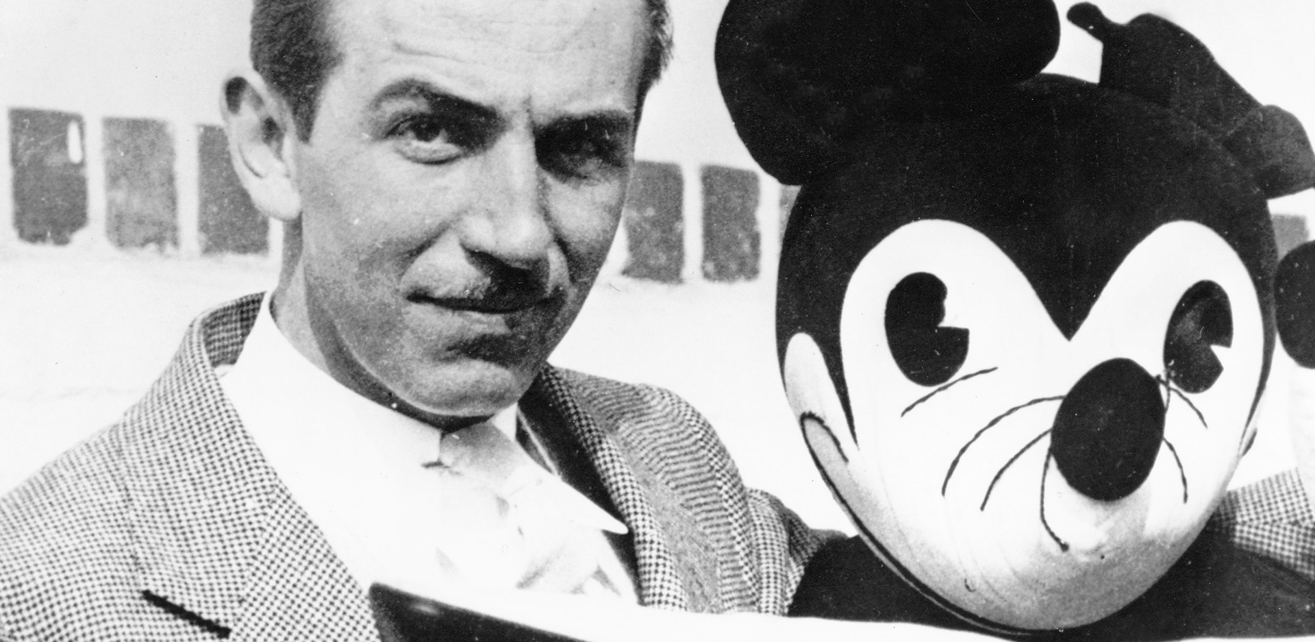 100 χρόνια Walt Disney: Η ιστορία και ο άνθρωπος πίσω από το θρυλικό στούντιο