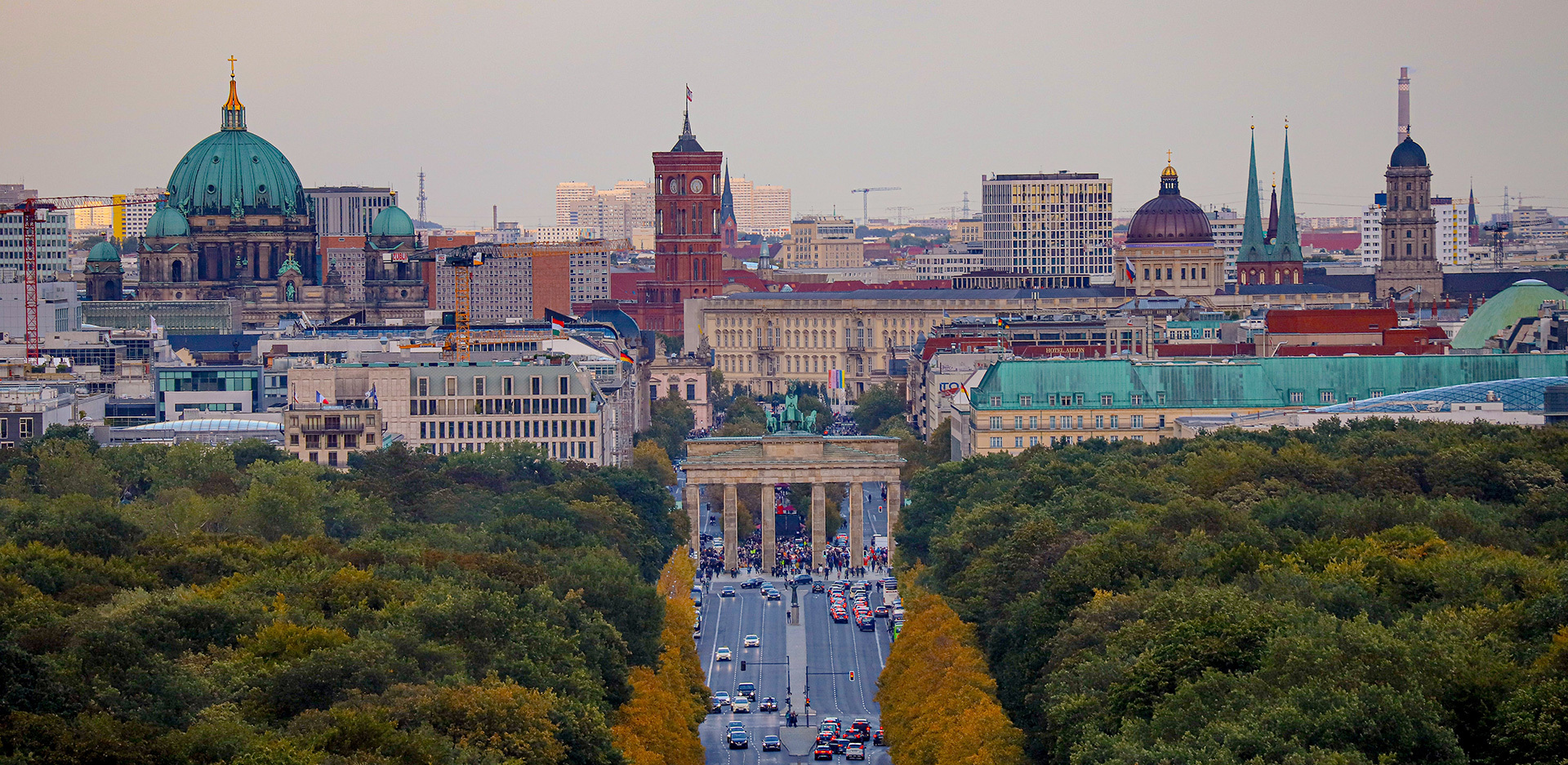Βερολίνο: Βόλτα στην πόλη των 190 διαφορετικών εθνικοτήτων