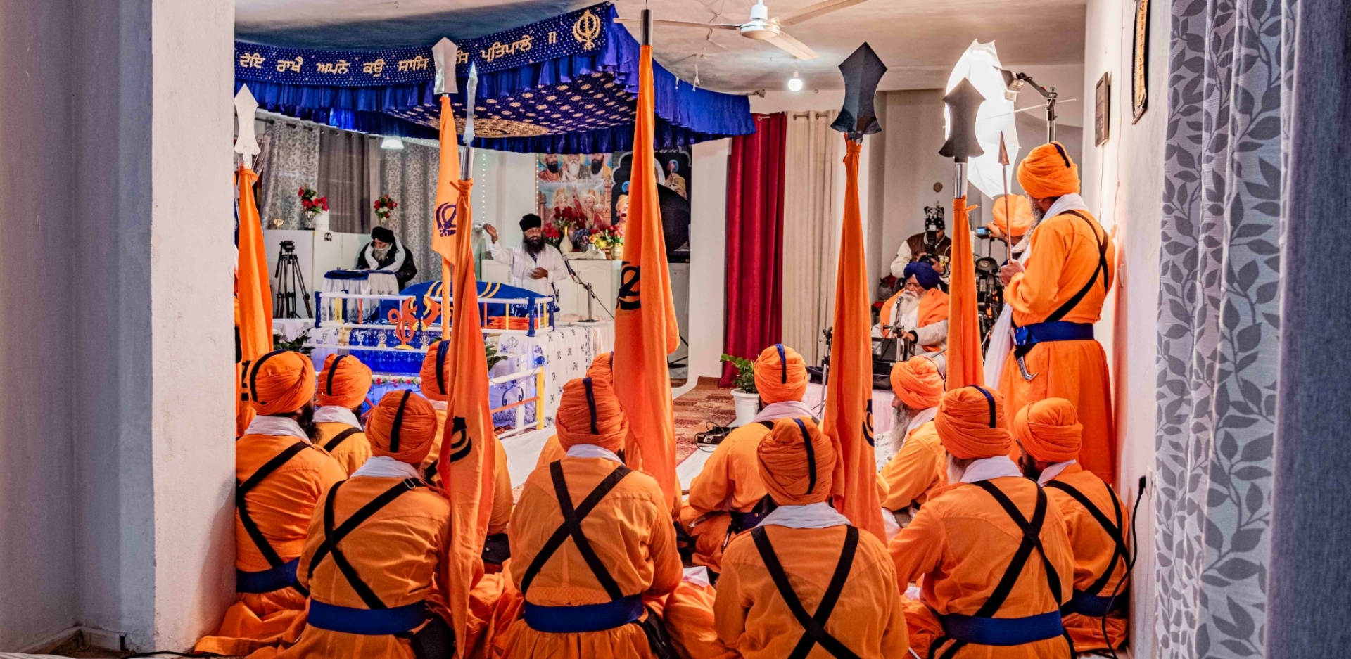 Φωτογραφίες του Τάσου Βρεττού από τη γιορτή Γκουρού Νάνακ των Σιχ της Αθήνας