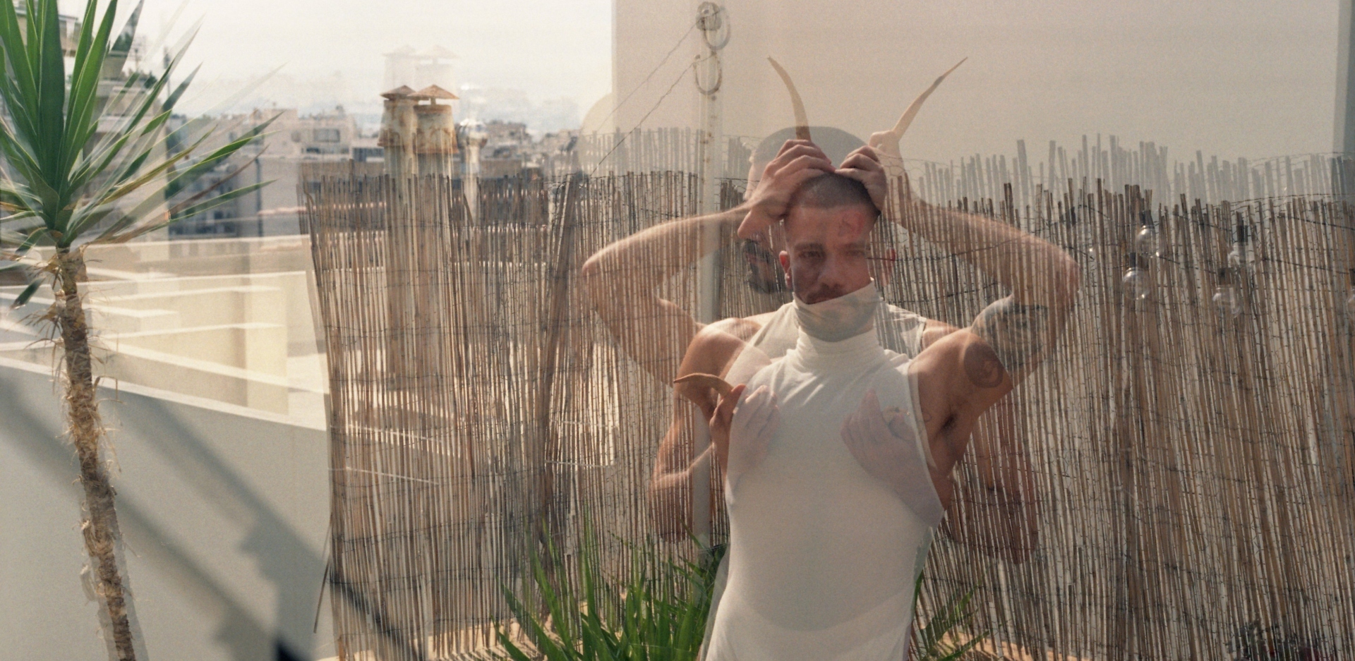 Evà Papadakis: fotografies & poihsh 