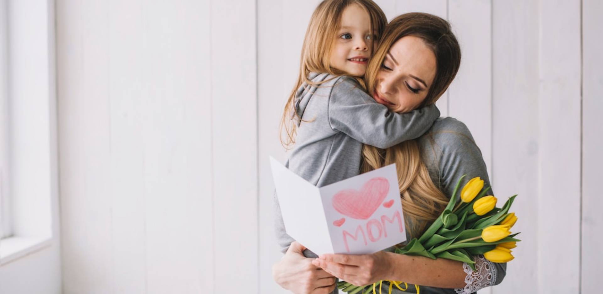 Αφιέρωμα στη Γιορτή της Μητέρας: Χρόνια πολλά μαμά!
