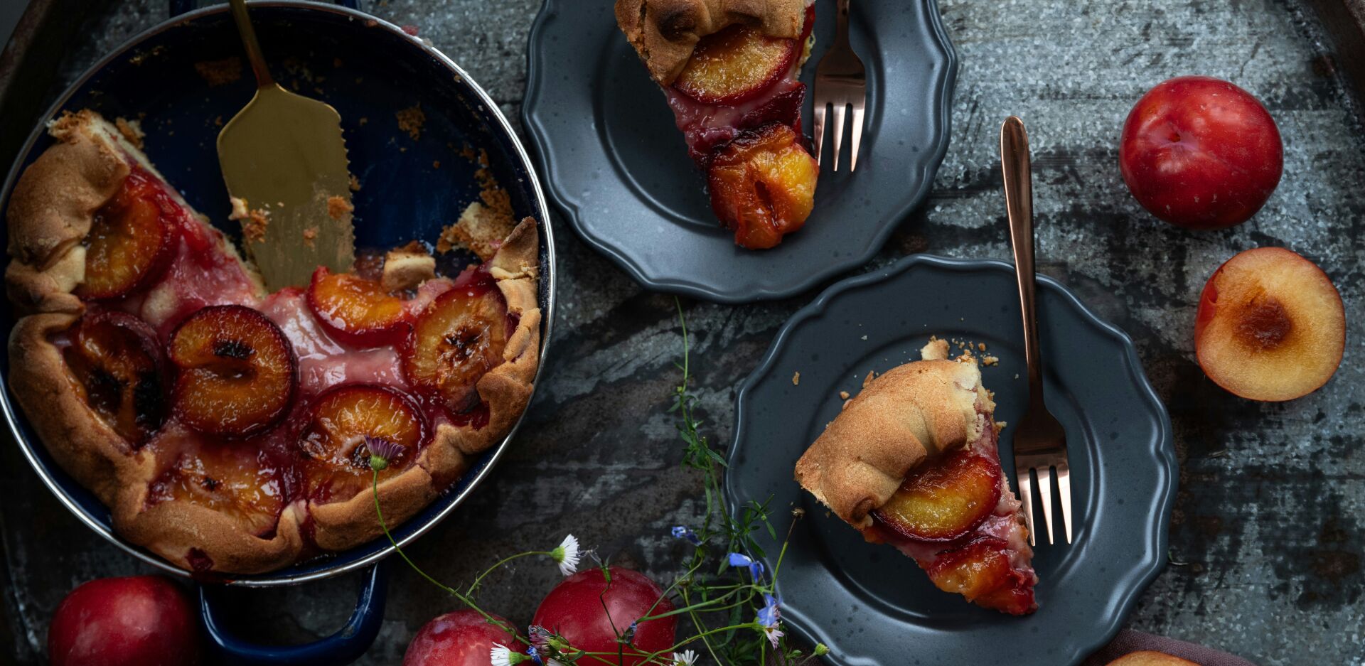 6 συνταγές για απολαυστικά γλυκά με καλοκαιρινά φρούτα