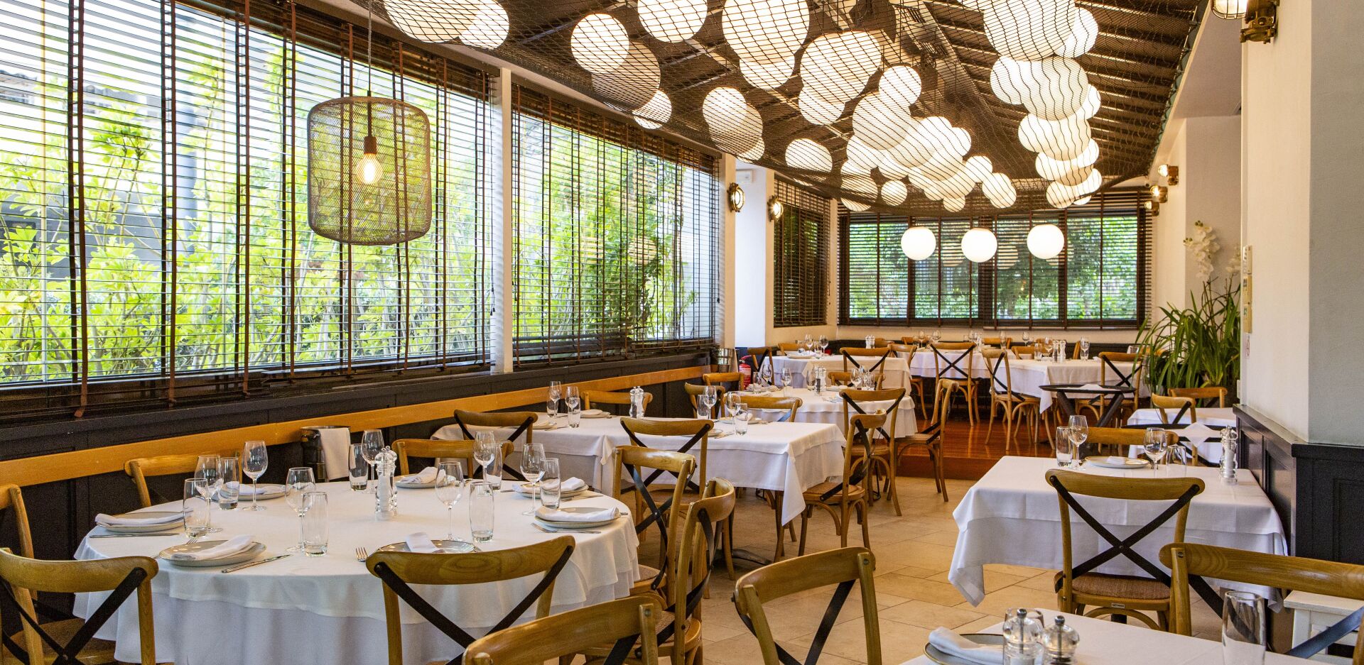 24 εστιατόρια με εξαιρετική κουζίνα