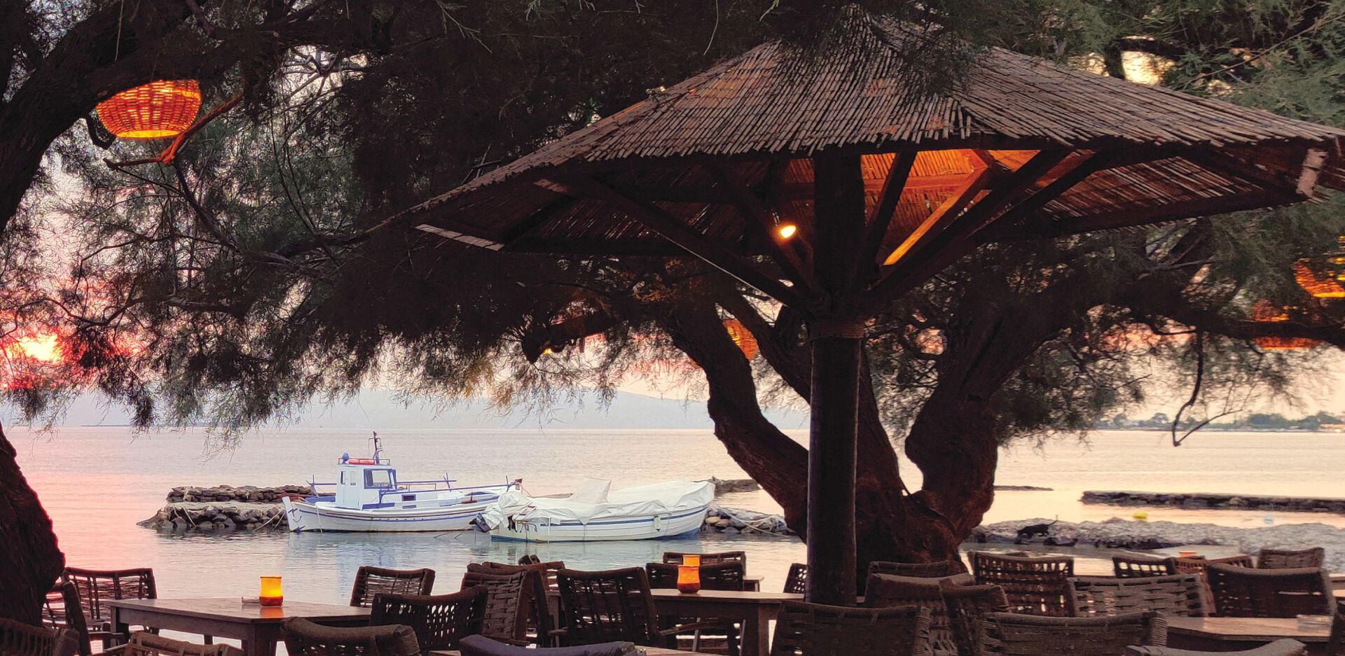 4 spots που αξίζει να ανακαλύψεις σε Αίγινα, Ύδρα και Σπέτσες