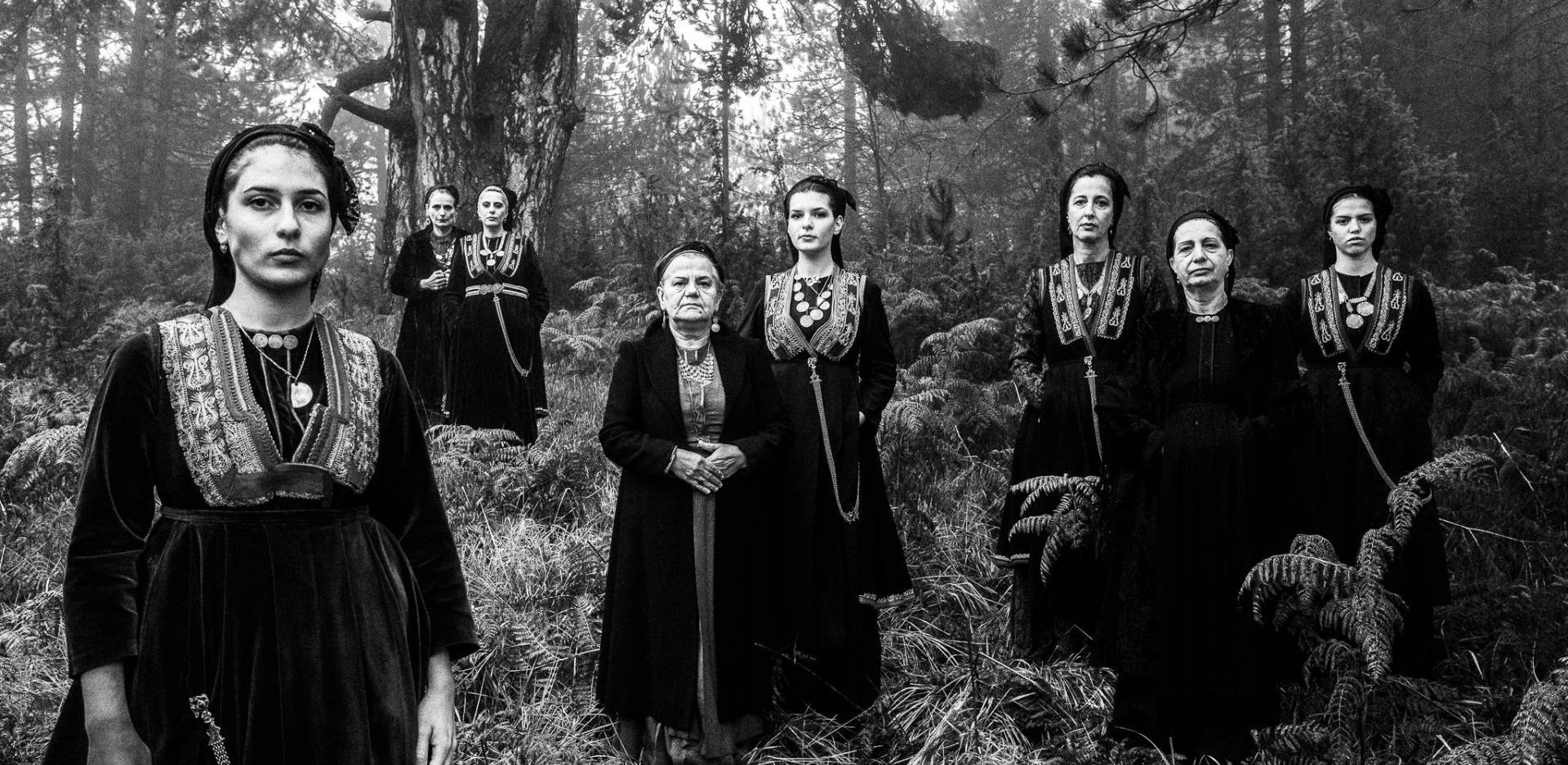 Γιώργος Τατάκης: Οι Καρυάτιδες της σύγχρονης Ελλάδας