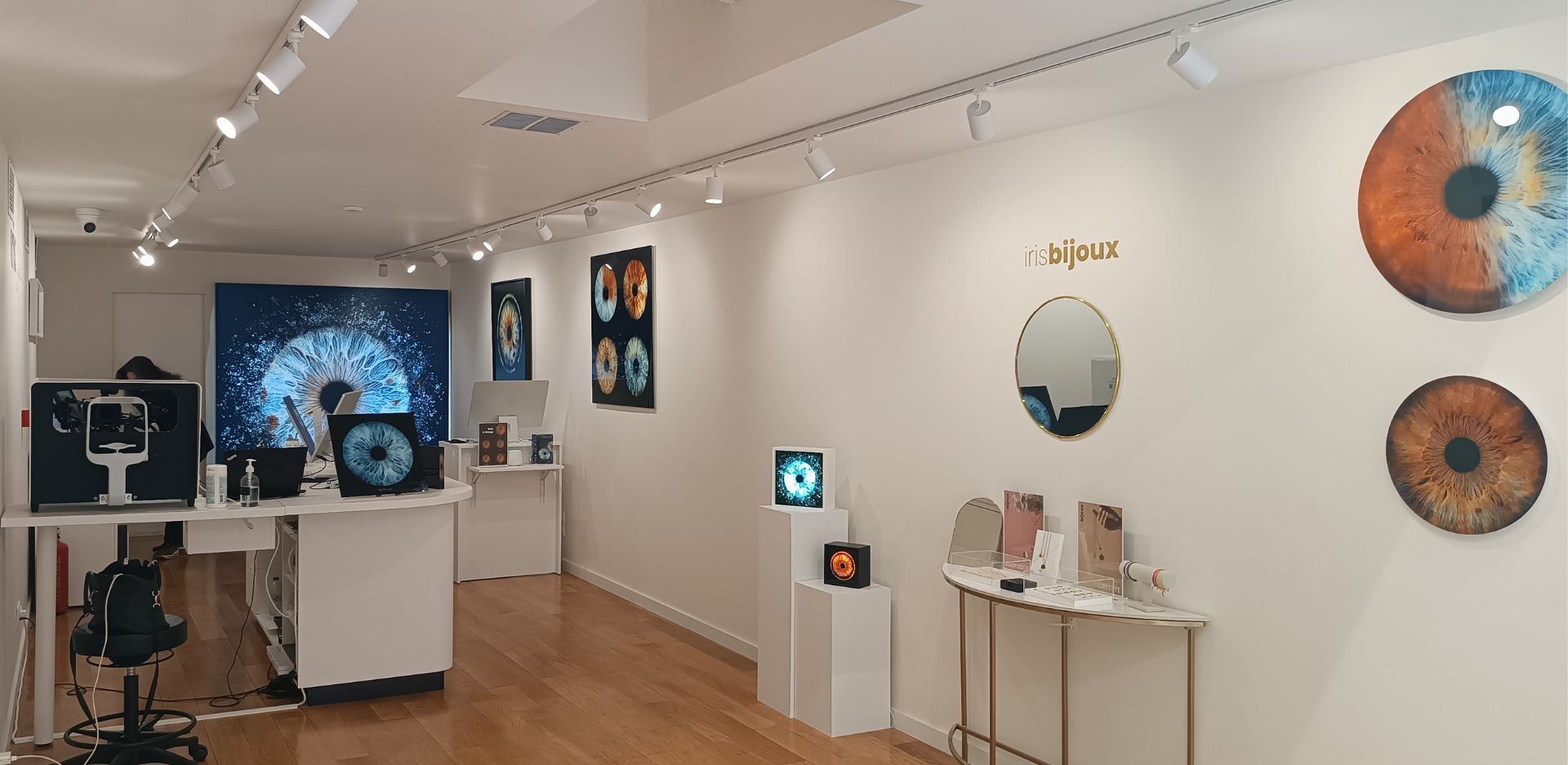 IrisGalerie: Όταν τα μάτια μας μετατρέπονται σε έργα τέχνης