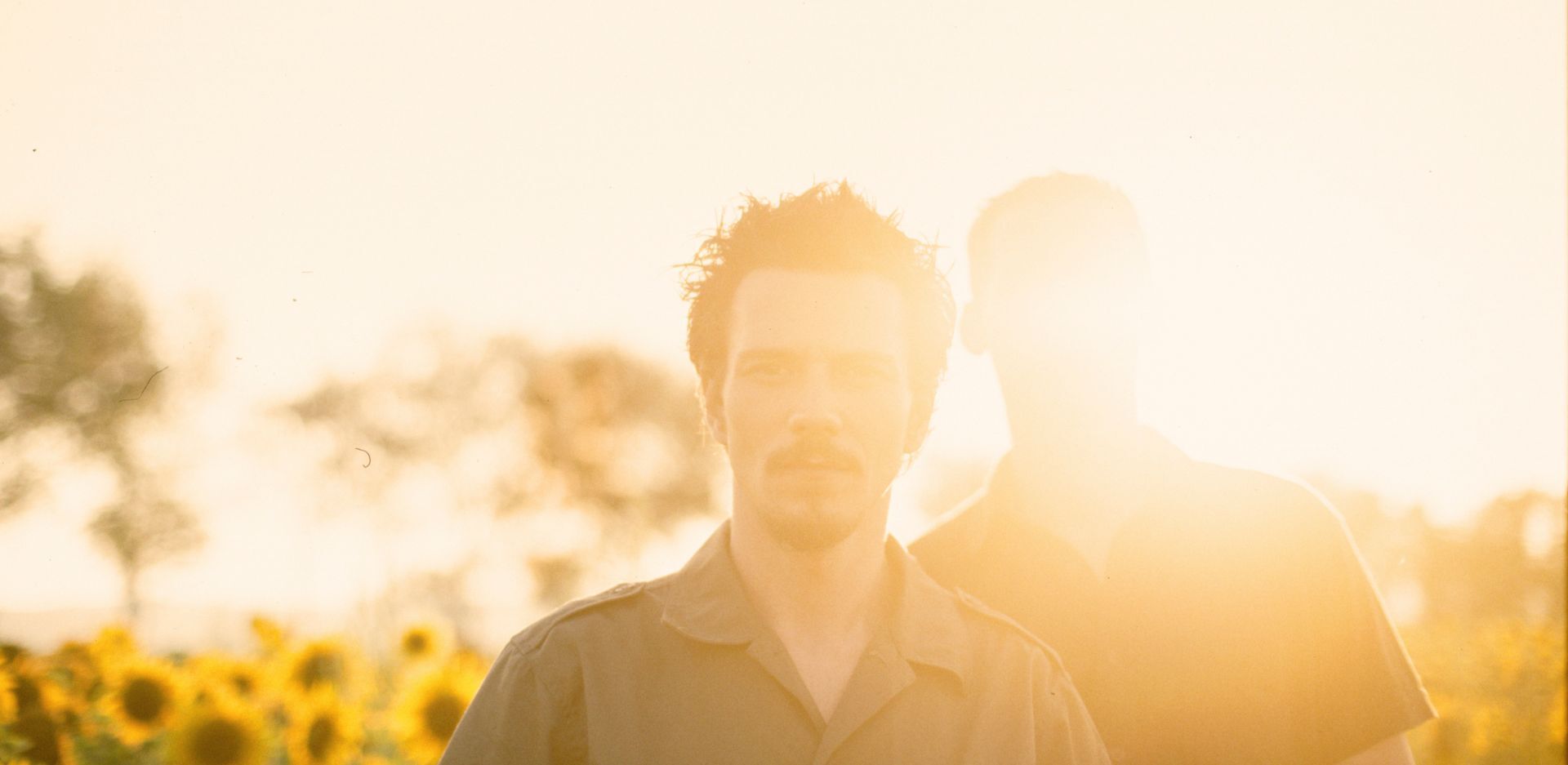 Οι Kruder & Dorfmeister επιστρέφουν με live band στην Αθήνα, στις 27 Νοεμβρίου, γιορτάζοντας 25 χρόνια «K&D Sessions» και μιλούν για τον ήχο, την πορεία και την εξέλιξή τους.