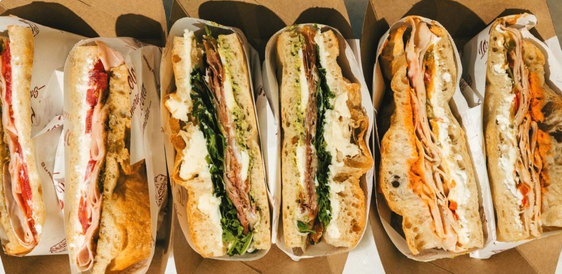 Αθηναϊκό street food, ένας καλός λόγος για ατέλειωτες βόλτες στην πόλη