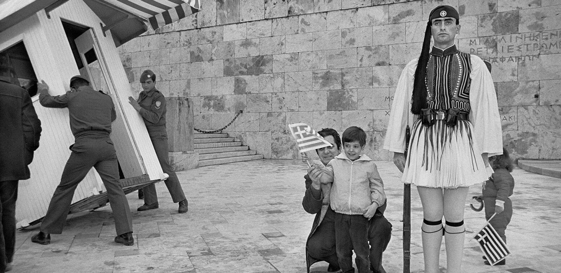 Απογραφή στο τέλος του χρόνου: Φωτογραφίζοντας αυτά που μένουν