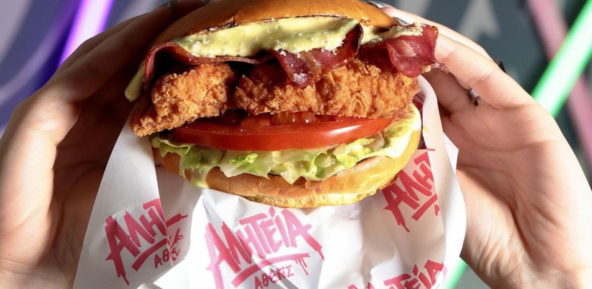 13 αθηναϊκά στέκια που ξέρουν από street food