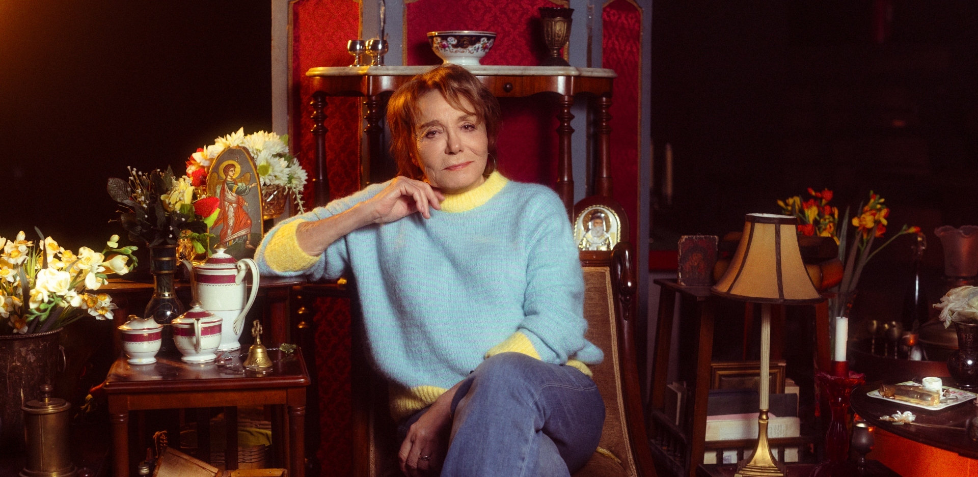 Μπέττυ Θεάτρου: Συνέντευξη με την ηθοποιό και συνδημιουργό του Θεάτρου Οδού Κεφαλληνίας - Η νέα παράσταση «Ντάμα Πίκα», τα ρίσκα, το θέατρο, το σινεμά, η ζωή της πάνω και κάτω από τη σκηνή.