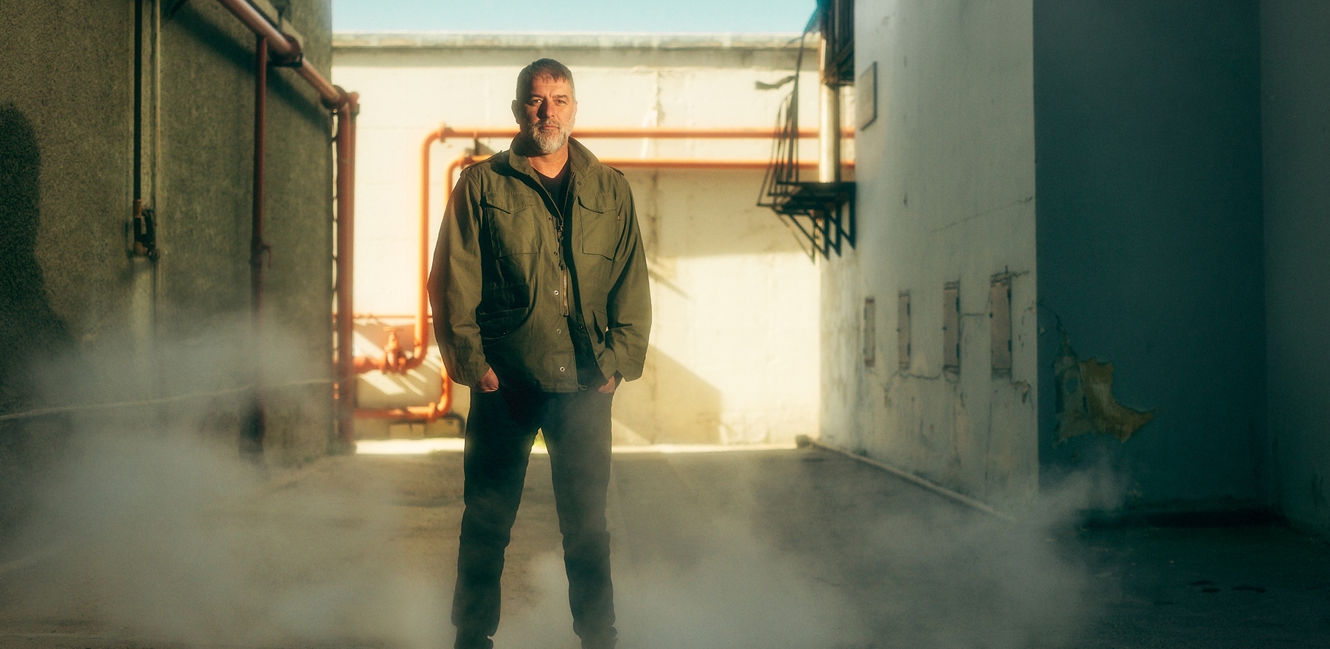 Βασίλης Μπισμπίκης: Η επιβίωση μπορεί να σε κάνει ζώο