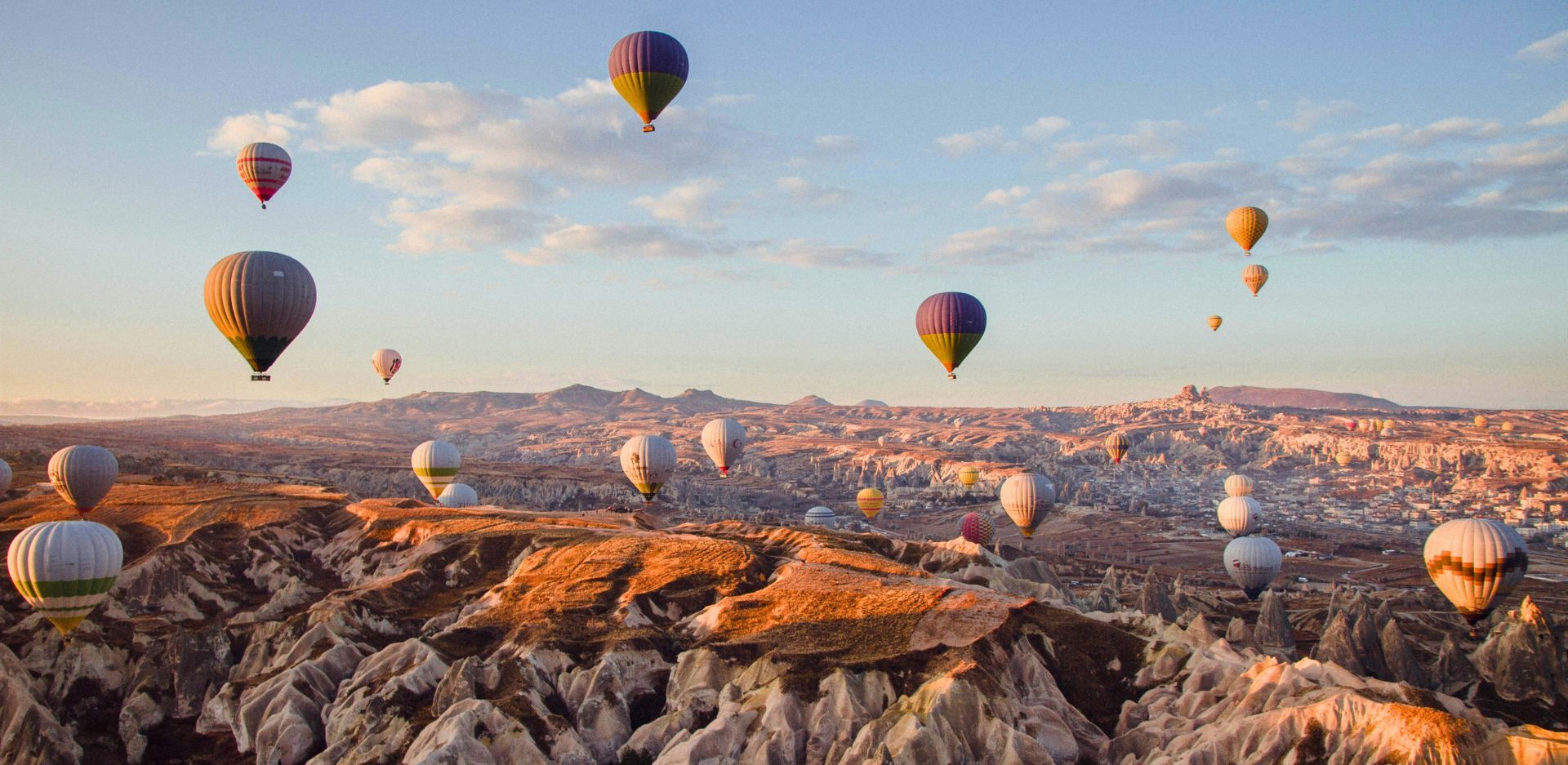 Καππαδοκία: Από τα αερόστατα στις υπόγειες πόλεις