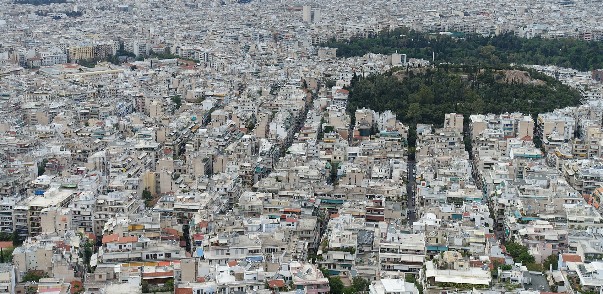 1000 τεύχη Athens Voice - 1000 λόγοι που αγαπάμε την Αθήνα