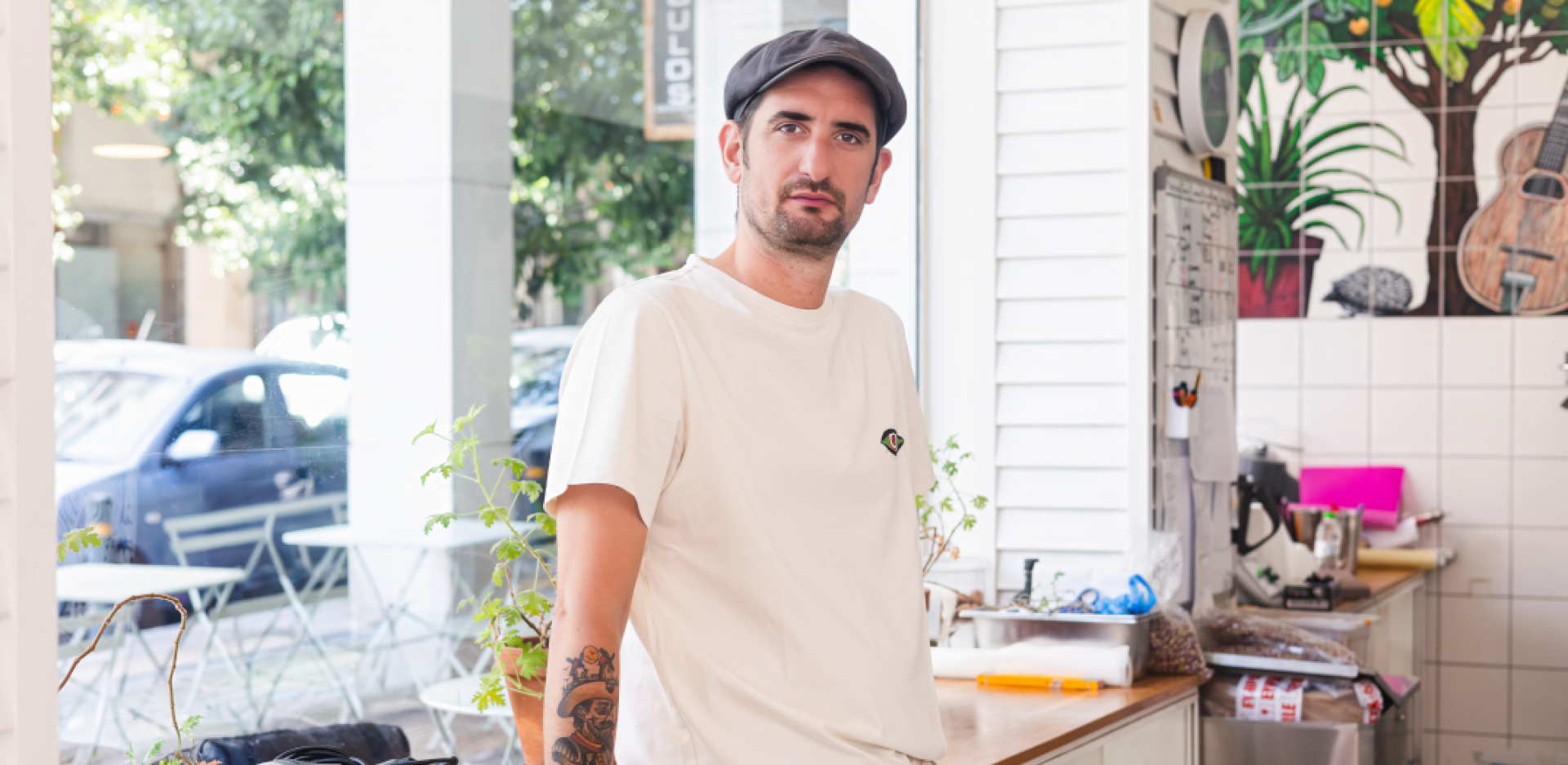 Ο Κωνσταντίνος Καρακατσάνης στο Django gelato 