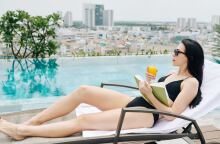 Βιβλιοπαρουσιάσεις: Ξεφυλλίζουμε 10 βιβλία ξένης λογοτεχνίας και προτείνουμε ιδέες και τίτλους για το καλοκαίρι