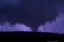 ΗΠΑ: Τουλάχιστον 15 νεκροί από μπαράζ ανεμοστρόβιλων που σάρωσε αρκετές πολιτείες