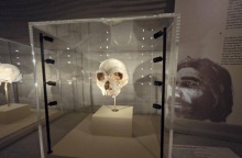 Στη Σπηλιά: Ιστορίες από το σκοτάδι στο φως στο Αρχαιολογικό Μουσείο Θεσσαλονίκης