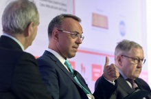 Σταϊκούρας: Πάνω από 3,1% η ανάπτυξη για το 2022