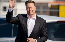 Έλον Μασκ: Διχασμός μετά την απόσυρση της προσφοράς για το Twitter