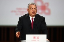 Ορμπάν κατά κυρώσεων στη Ρωσία: «Η Ευρώπη πυροβόλησε τον εαυτό της στους πνεύμονες»