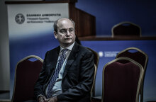 Ο Κωστής Χατζηδάκης παρουσίασε το πρόγραμμα επαγγελματικής κατάρτισης 80.000 ανέργων