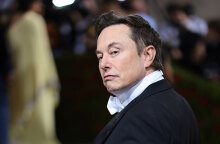 Ο Έλον Μασκ είναι ιδιοκτήτης της Tesla και της Space X