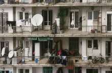 Ακάλυπτος πολυκατοικίας στο Θησείο