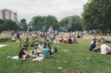 Κύμα καύσωνα σαρώνει τη Μεγάλη Βρετανία