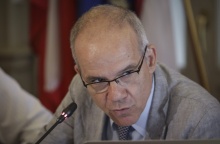 Ο δημοσιογράφος Τάσος Τέλλογλου