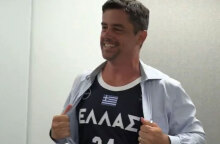 Ο Αμερικανός διπλωμάτης διάλεξε πλευρά στο απίθανο βίντεο της πρεσβείας των ΗΠΑ για τον αγώνα Ελλάδα - Τουρκία στο Ακρόπολις