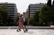 Τουρίστες στην πλατεία Συντάγματος