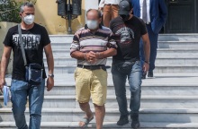 Ποινική δίωξη για απόπειρα ανθρωποκτονίας κατά συρροή στον 70χρονου στο Αλεποχώρι